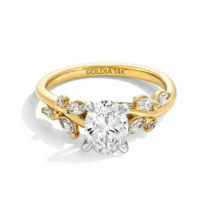 1.33 CT. Gesamtgewicht ovaler Labordiamant Solitär mit seitlichem Besatz Verlobungsring in 14K Gelbgold (F/VS2)