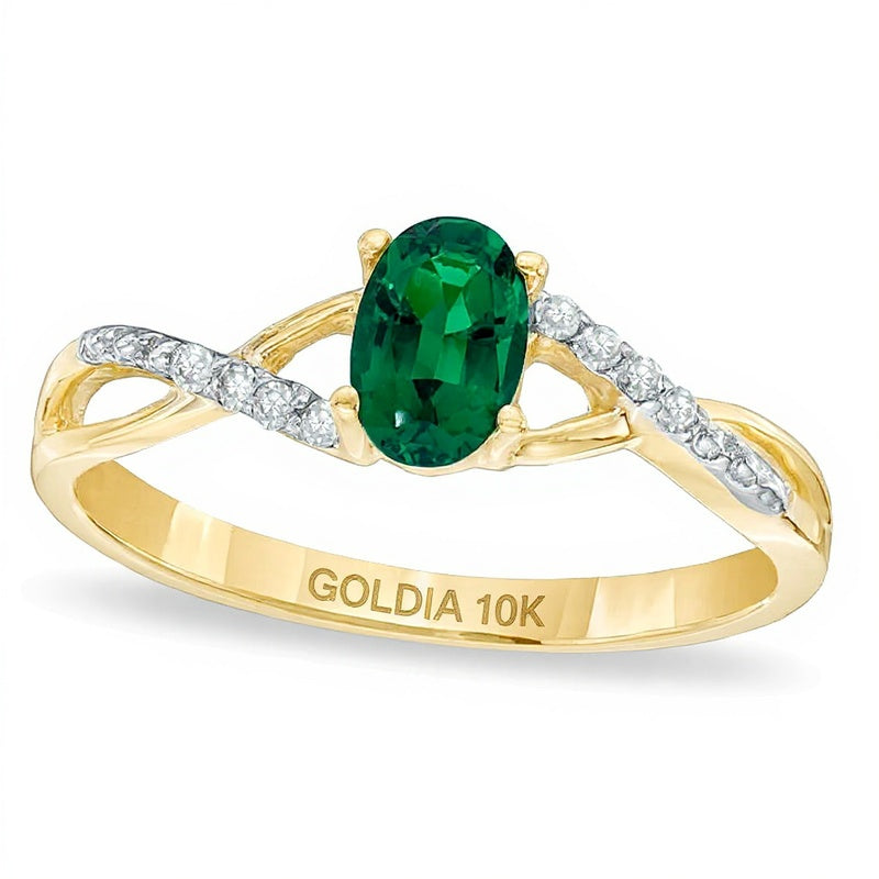 Fashion-Ring mit ovalem Labor-Smaragd und Diamant-Besatz in 10K Gelbgold