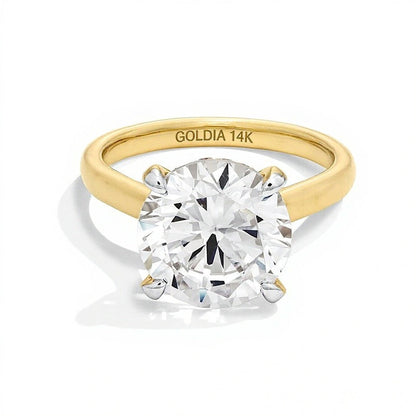 5.25 ct. Gesamtgewicht Solitär-Verlobungsring mit rundem Labordiamant in 14K Gelbgold (F/VS2)