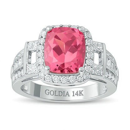 Ring mit rosa Turmalin im Kissenschliff und 1,25 ct. Gesamtgewicht Diamanten im Halo aus 14K Weißgold