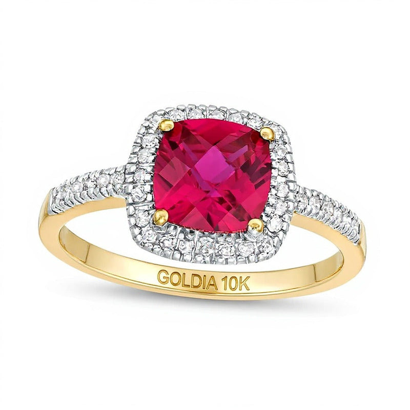 Fashion-Ring mit Rubin im Kissenschliff 7,0mm und 0,2 ct. Gesamtgewicht Diamant in 10K Gelbgold