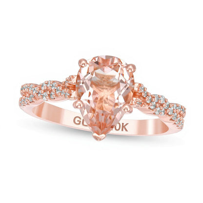 Verlobungsring mit tropfenförmigem Morganit und 0,2 ct. Gesamtgewicht Diamanten und gedrehter Ringschiene in 10K Roségold