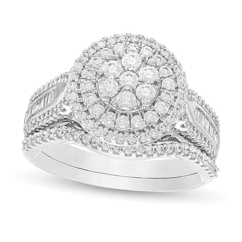 Braut-Set mit weißen Diamanten im Baguette- und Rundschliff, Komposit, mehrreihig, 1.0 ct. Gesamtgewicht, in 10K Weißgold