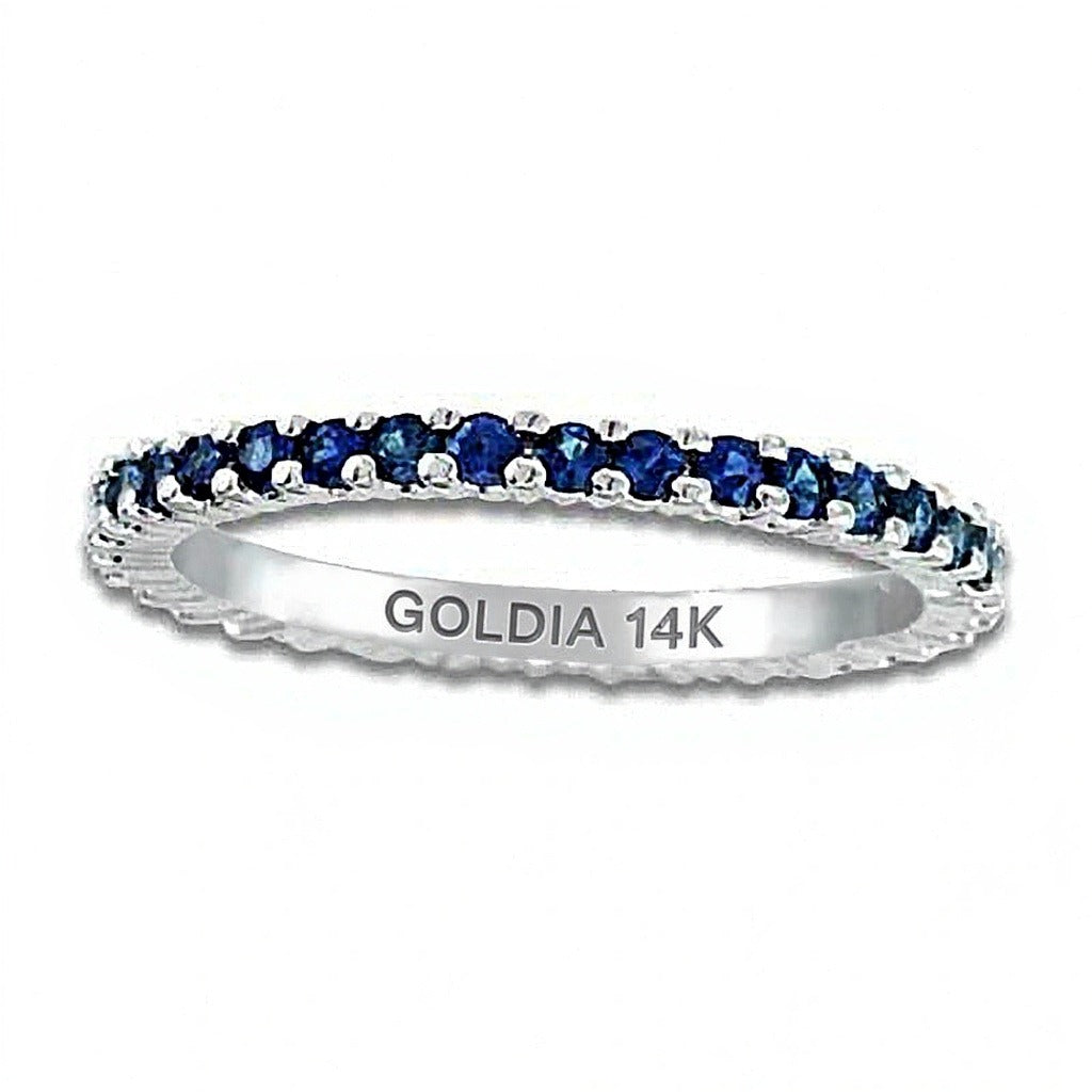 Memoire-Ring mit blauem Saphir in 14K Weißgold