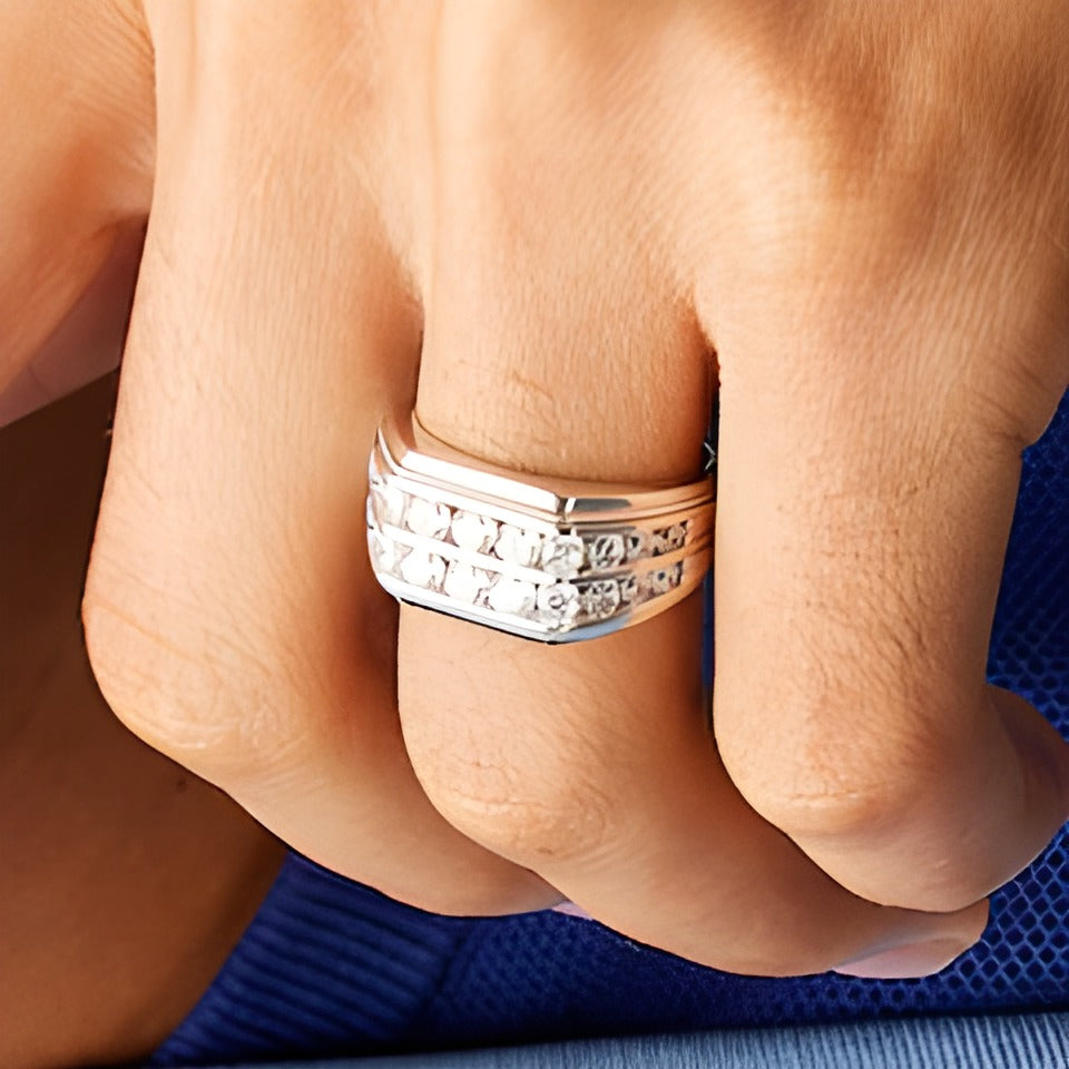 2.0 ct. Gesamtgewicht Labordiamant Ring zweireihig abgewinkelt in 14K Weißgold (F/SI2)