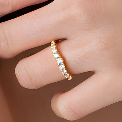 Ehering mit Diamanten 0.5 ct. Gesamtgewicht rund in 14K Gelbgold