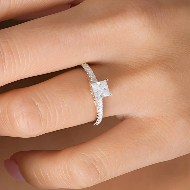 1.0 CT. Gesamtgewicht Diamant-Verlobungsring im Princess-Schliff in 14K Gold Bicolor