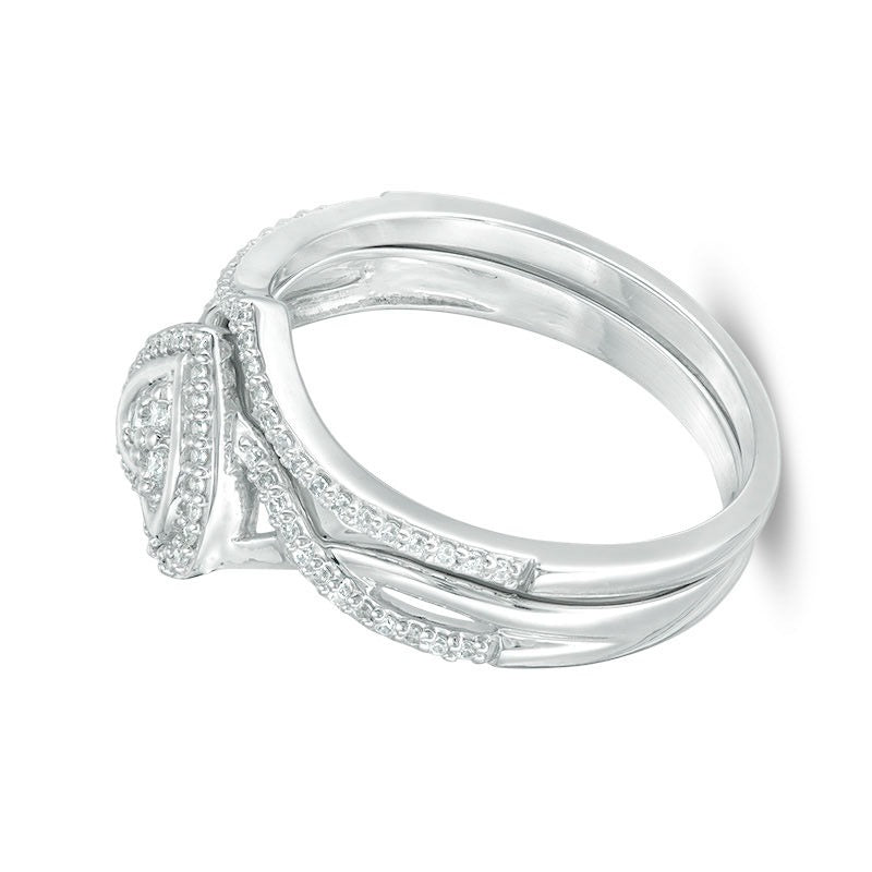 0.2 ct. Gesamtgewicht Diamant Brautset mit Herz-Rahmen und Twist-Design in 10K Weißgold