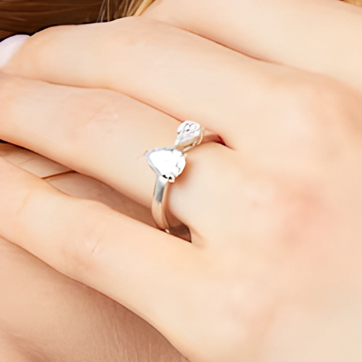 Verlobungsring Toi et Moi mit tropfenförmigen Diamanten 1,5 ct. Gesamtgewicht und offener Ringschiene in 14K Weißgold