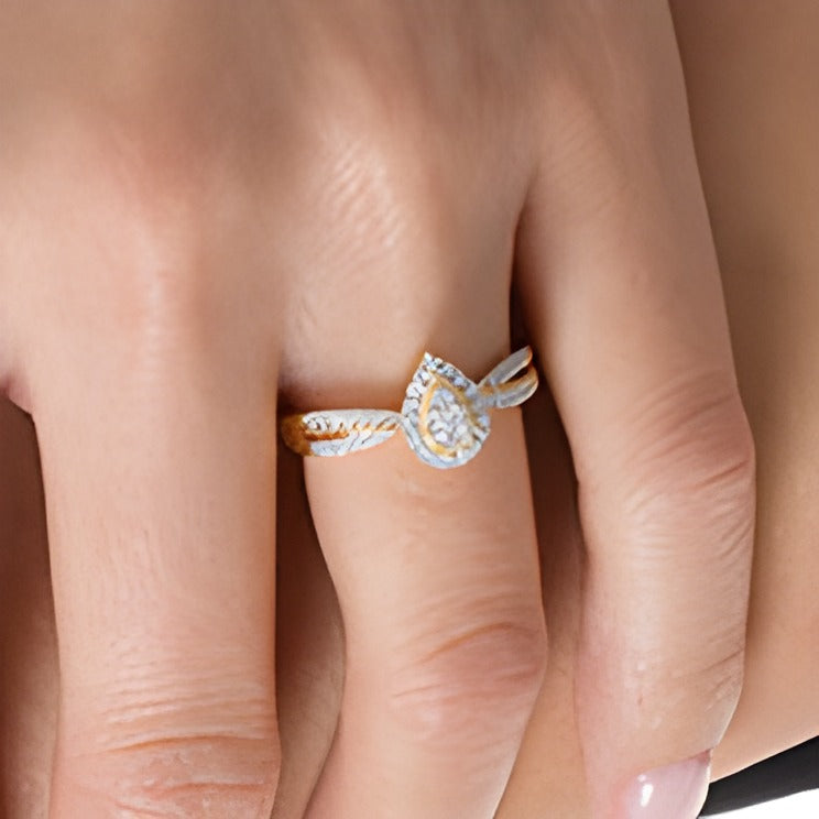 0,33 ct. Gesamtgewicht Diamant-Verlobungsring tropfenförmiger Halo im Vintage-Stil in 14K Gelbgold