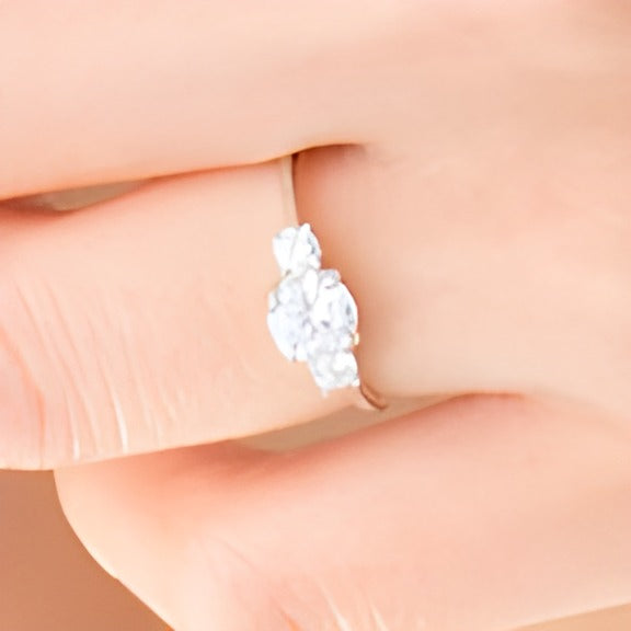 1,0 ct. Gesamtgewicht Diamant Dreistein-Verlobungsring in 14K Weißgold