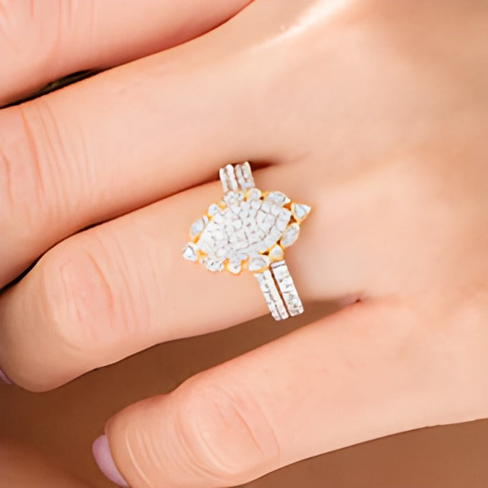 Braut-Set mit weißen Diamanten in Rund und Marquise, 1.0 ct. Gesamtgewicht, 10K Gelbgold