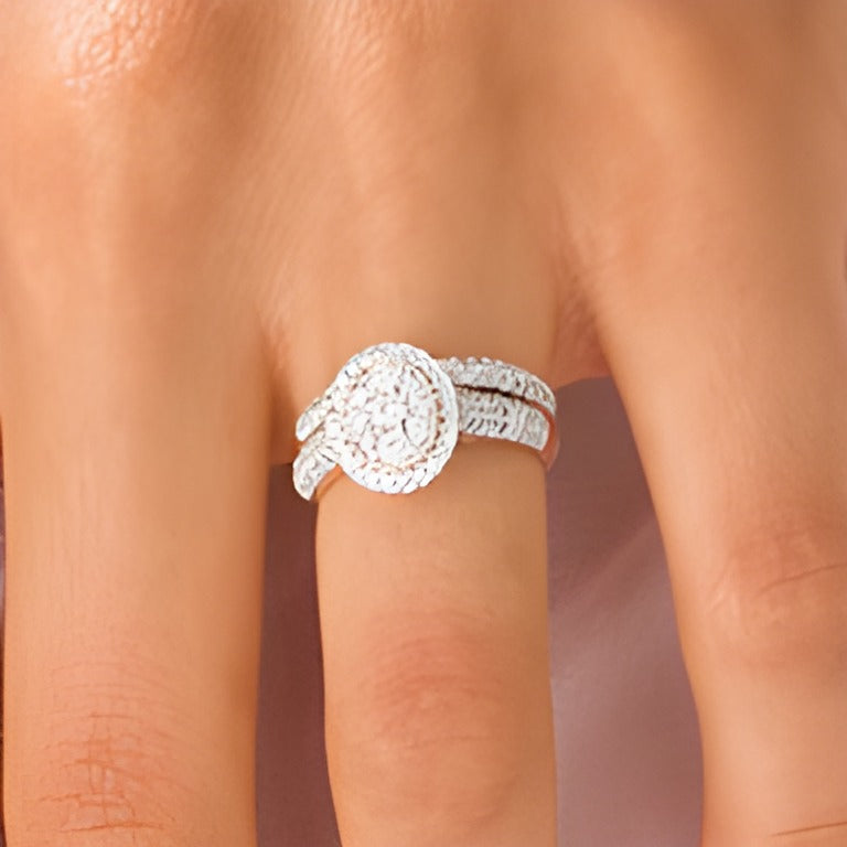 1.0 ct. Gesamtgewicht Diamant-Brautset im Vintage-Stil mit ovalem Rahmen in 10K Roségold