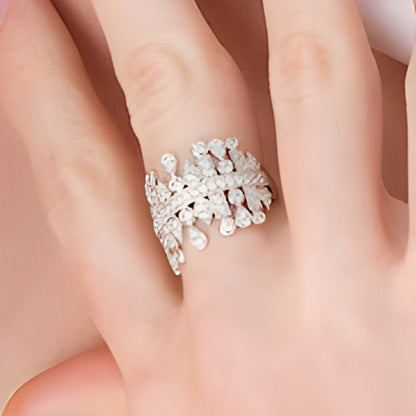 1.0 CT. TW Diamant-Ring im Art-Déco-Stil mit multi-geometrischen Formen aus rhodiniertem Sterlingsilber