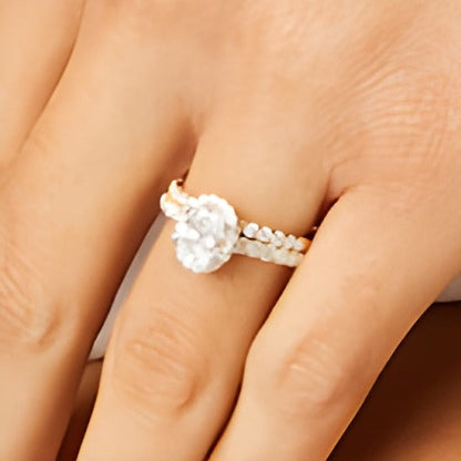 1,75 ct. Gesamtgewicht Braut-Set mit Labordiamanten in Oval- und Rundschliff aus 14K Gelbgold (I/SI2)