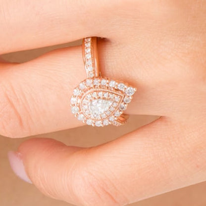 0,63 ct. Gesamtgewicht tropfenförmiger Diamant Halo-Verlobungsring im Vintage-Stil mit doppeltem Rahmen in 10K Roségold