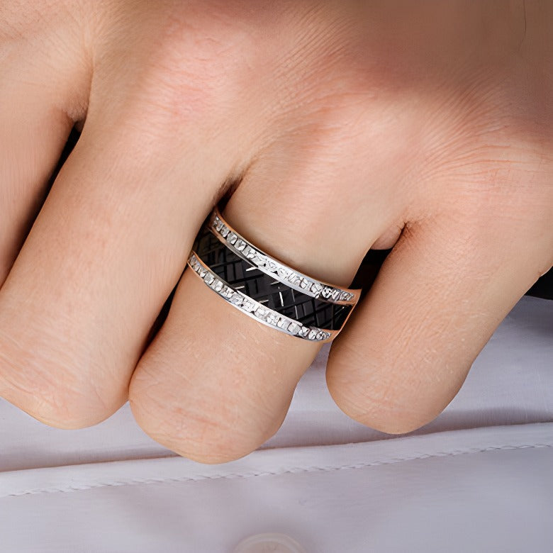 0.5 ct. Gesamtgewicht Diamant-Ehering im Zickzack-Design in 10K Weißgold mit schwarzem Rhodium