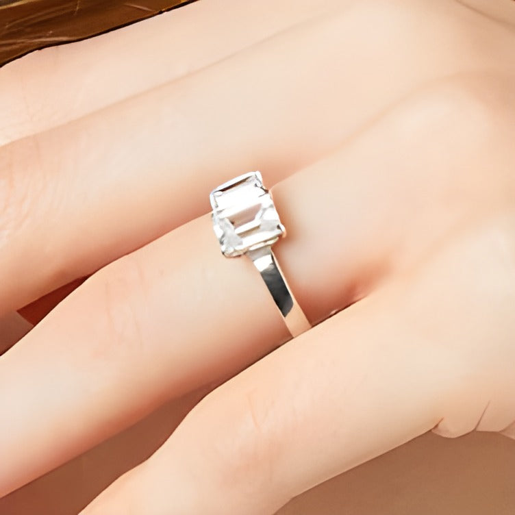 1,5 ct. Gesamtgewicht Diamant-Verlobungsring Toi et Moi im Smaragdschliff in 14K Weißgold