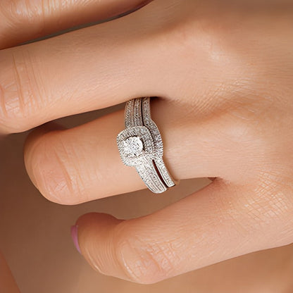 0,2 ct. Gesamtgewicht Diamant Brautset im Vintage-Stil mit Kissenschliff-Rahmen in 10K Weißgold
