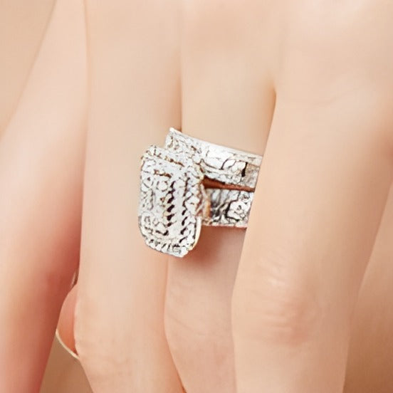 Braut-Set mit weißen Diamanten im Baguette-, Smaragdschliff- und Rundschliff, 1.5 ct. Gesamtgewicht, in 14K Weißgold
