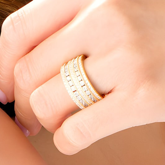 Verlobungsring mit Diamanten 2.0 ct. Gesamtgewicht, mehrreihig im Vintage-Stil, in 10K Gelbgold