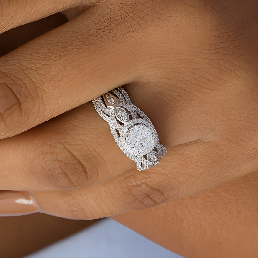Braut-Set mit Komposit-Diamantrahmen 0,75 ct. Gesamtgewicht in 10K Weißgold