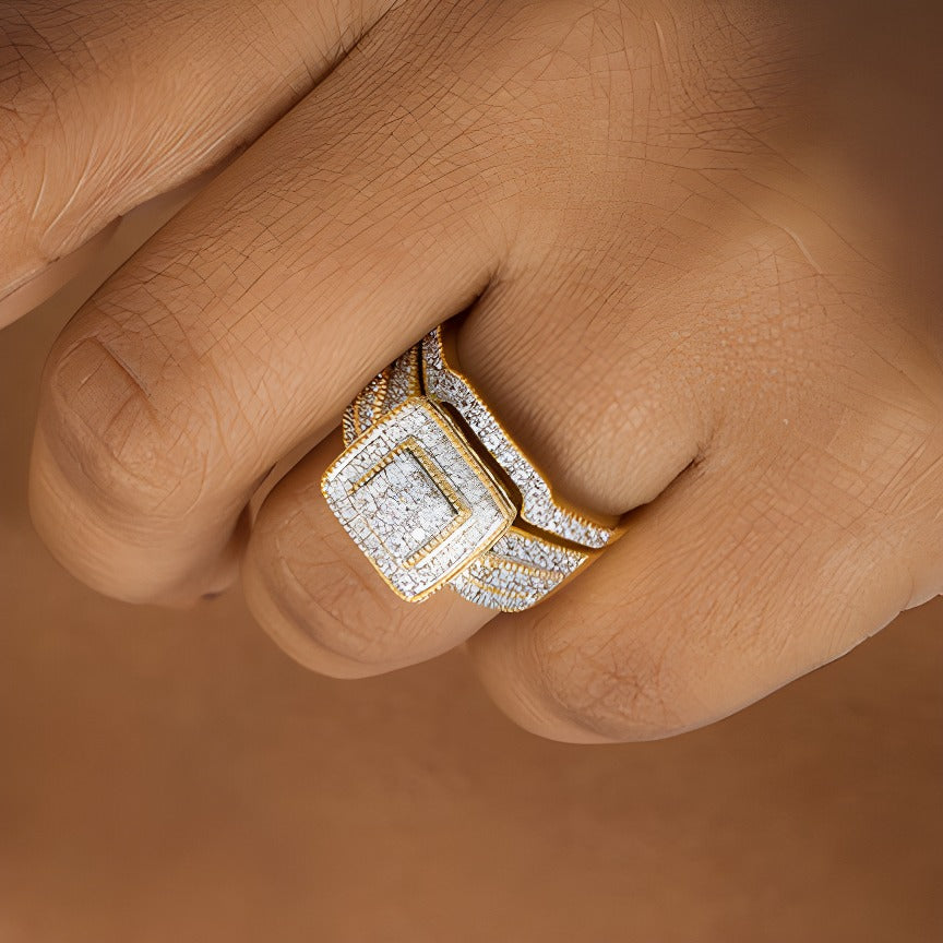 Braut-Set mit weißen Diamanten in rund und Princess, 1.25 ct. Gesamtgewicht, in 10K Gelbgold