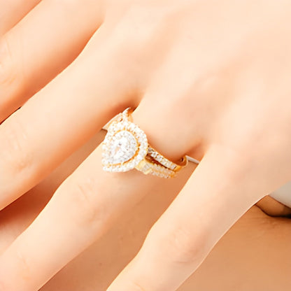 Braut-Set mit Diamanten im Tropfen- und Rundschliff in 10K Gelbgold, 1.0 ct. Gesamtgewicht