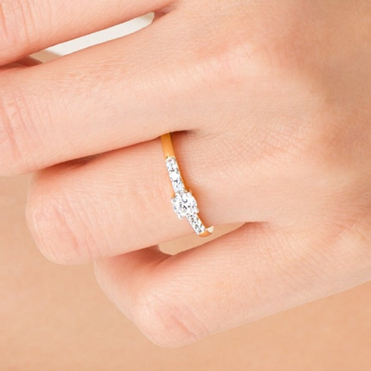 0.33 ct. Gesamtgewicht Diamant-Verlobungsring in 10K Gelbgold
