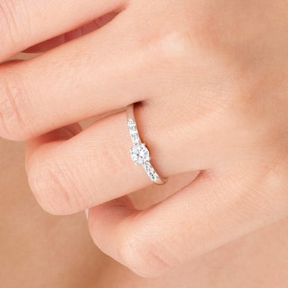 0.33 ct. Gesamtgewicht Diamant-Verlobungsring in 10K Weißgold