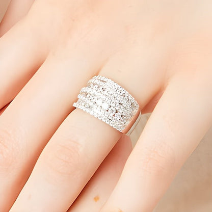 2.0 ct. Gesamtgewicht mehrreihiger Ring mit Diamanten und übereinandergelegtem Design in 10K Weißgold