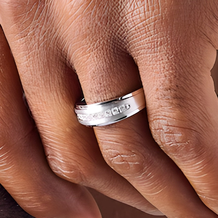 0.25 ct. Gesamtgewicht Diamant-Ring mit abgestufter Kante aus 10K Weißgold