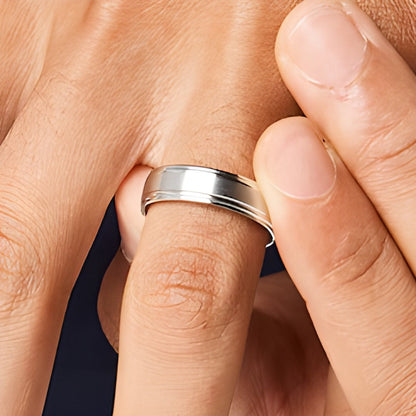 Herren-Ehering 6,0 mm gebürstet mit abgesetzter Kante in 14K Weißgold - Größe 10