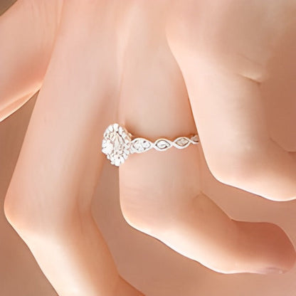0,38 ct. Gesamtgewicht Diamant Verlobungsring im Art-déco-Vintage-Stil mit doppeltem Halo in 10K Weißgold