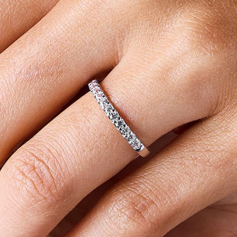 Diamant-Ring 0.33 ct. Gesamtgewicht in 18K Weißgold (F/I1)