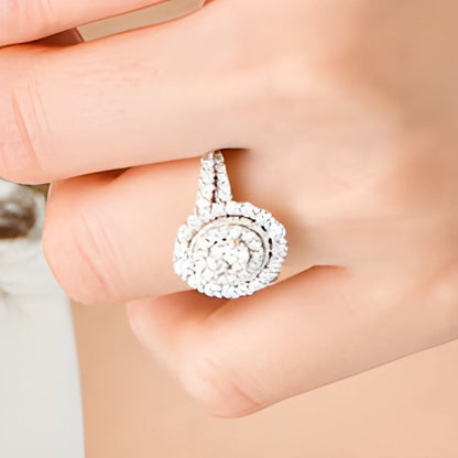 1.5 CT. Gesamtgewicht Verlobungsring im Vintage-Stil mit ovalem Diamant und doppeltem Rahmen in 14K Weißgold