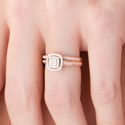 0.33 ct. Gesamtgewicht Komposit-Diamant Brautset im Vintage-Stil mit doppeltem Kissenschliff-Rahmen in 10K Roségold