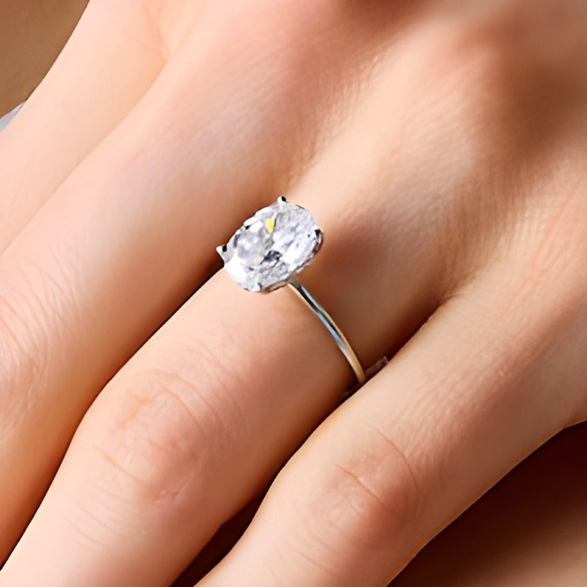 2.75 CT. Gesamtgewicht Solitär-Verlobungsring mit ovalem Labordiamant und Hidden Halo in 14K Weißgold (F/VS2)