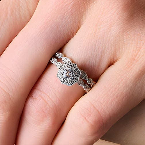 0.63 ct. Gesamtgewicht Diamant Brautset im Art-Déco-Vintage-Stil mit Vierpass-Fassung in 14K Weißgold