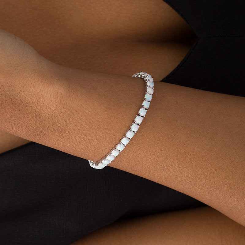 Tennis-Armband mit Opal im Kissenschliff (laborgezüchtet) aus rhodiniertem Sterlingsilber – 7.25"