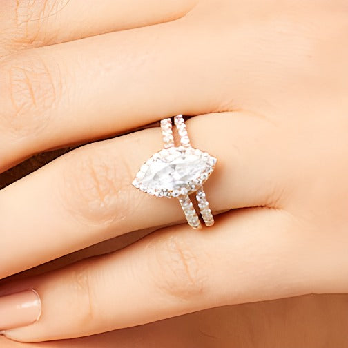 2.25 ct. Gesamtgewicht Labordiamant-Brautset im Marquise- und Rundschliff in 14K Roségold (I/SI2)