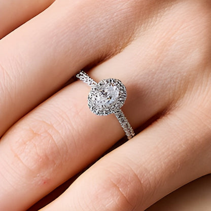 1.0 CT. Gesamtgewicht Verlobungsring mit Halo und ovalem Labordiamant in 14K Weißgold (F/SI2)