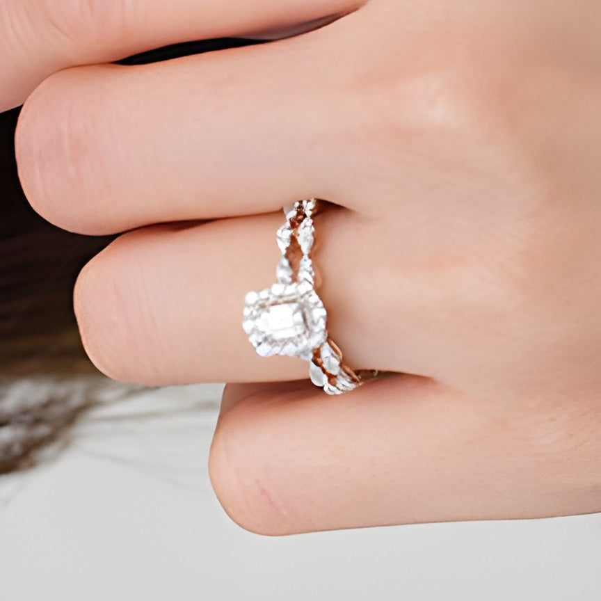 0.75 ct. Gesamtgewicht Brautset mit Diamant im Smaragdschliff in 14K Gold Two-Tone (I/SI2)