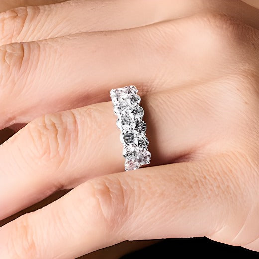 2.5 CT. Gesamtgewicht Memoire-Ring mit zwei Reihen Labordiamanten in 10K Weißgold (F/VS2)