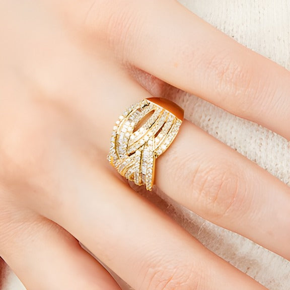Ring mit Baguette- und runden Diamanten im Overlay-Design 1.0 ct. Gesamtgewicht in 10K Gelbgold