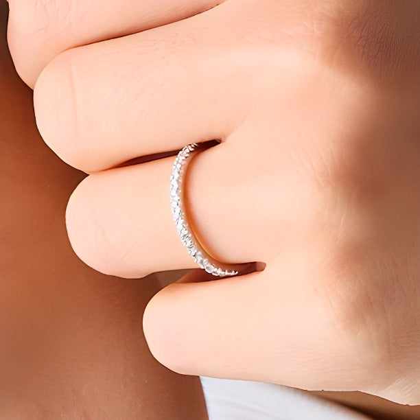 Ring mit Labordiamanten 0,25 ct. Gesamtgewicht in 14K Weißgold (F/SI2)