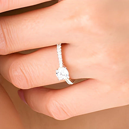 Solitär mit seitlichem Besatz Verlobungsring mit weißen runden Diamanten in 14K Bicolor-Gold für Damen