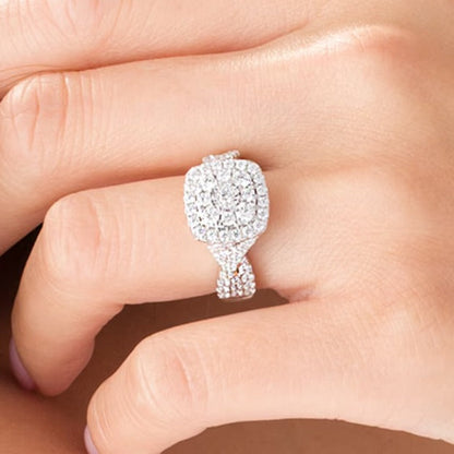 1.63 ct. Gesamtgewicht Diamant Verlobungsring mit doppeltem Kissenschliff-Rahmen und gedrehter Ringschiene in 10K Weißgold