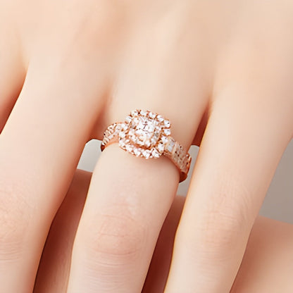 1.0 CT. Gesamtgewicht Braut-Set mit Diamanten im Princess-Schliff und Halo im Kissenschliff, zweireihig, in 10K Roségold