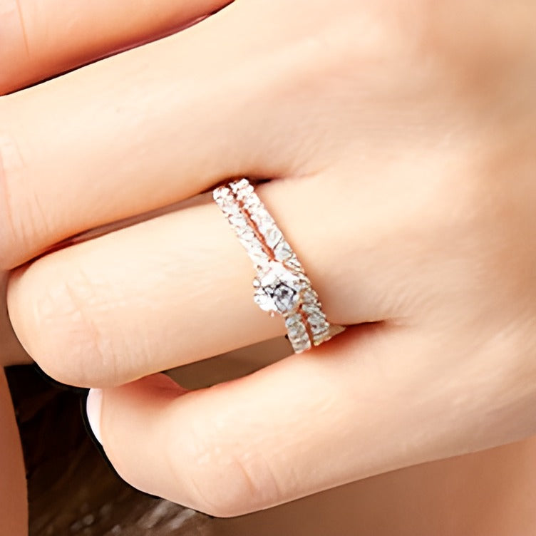 1.0 CT. Gesamtgewicht Diamant Braut-Set mit verborgenem Rahmen in 14K Roségold (I/I2)